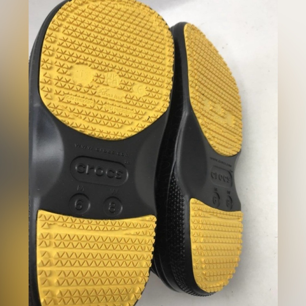 Crocs Batman Adjustable Strap Clog Color Shoes with Batman Design - Picture 4 of 6